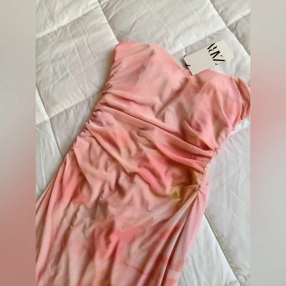 Zara Strapless Pink and White Dress - Picture 2 of 9